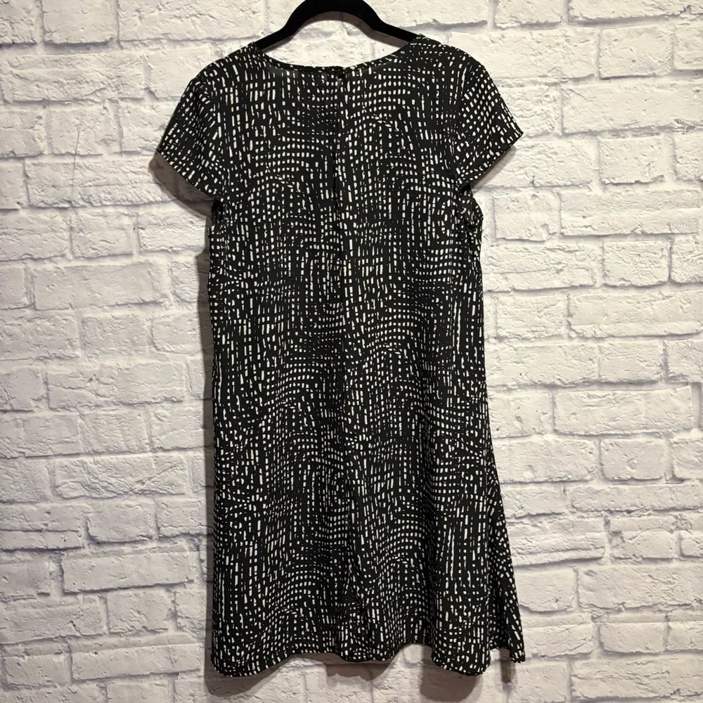 Jolie Black and White Mini Dress Medium - Picture 6 of 7